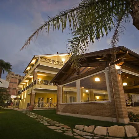 Tirreno Hotel 4*