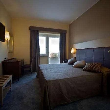 Hotel Tirreno